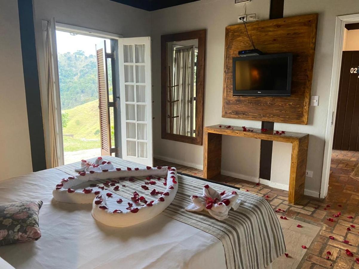 Hotel Pousada Shangri-La Serra Negra  Luaran gambar